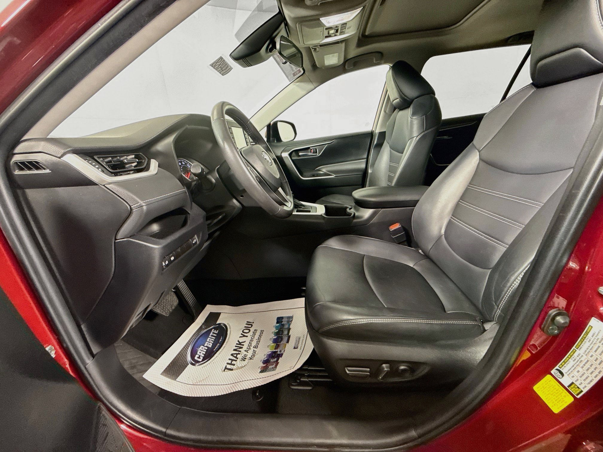 Certified 2022 Toyota RAV4 XLE Premium FWD image 19