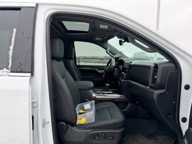 Used 2023 Chevrolet Silverado 1500 LTZ w/ LTZ Premium Package image 11