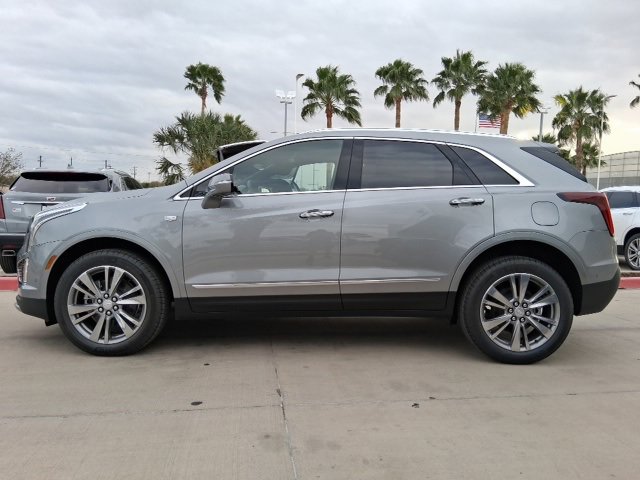 New 2026 Cadillac XT5 Premium Luxury image 3