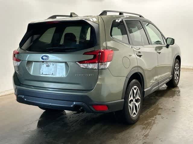 Used 2019 Subaru Forester Premium w/ All-Weather Package AWD/4WD image 22