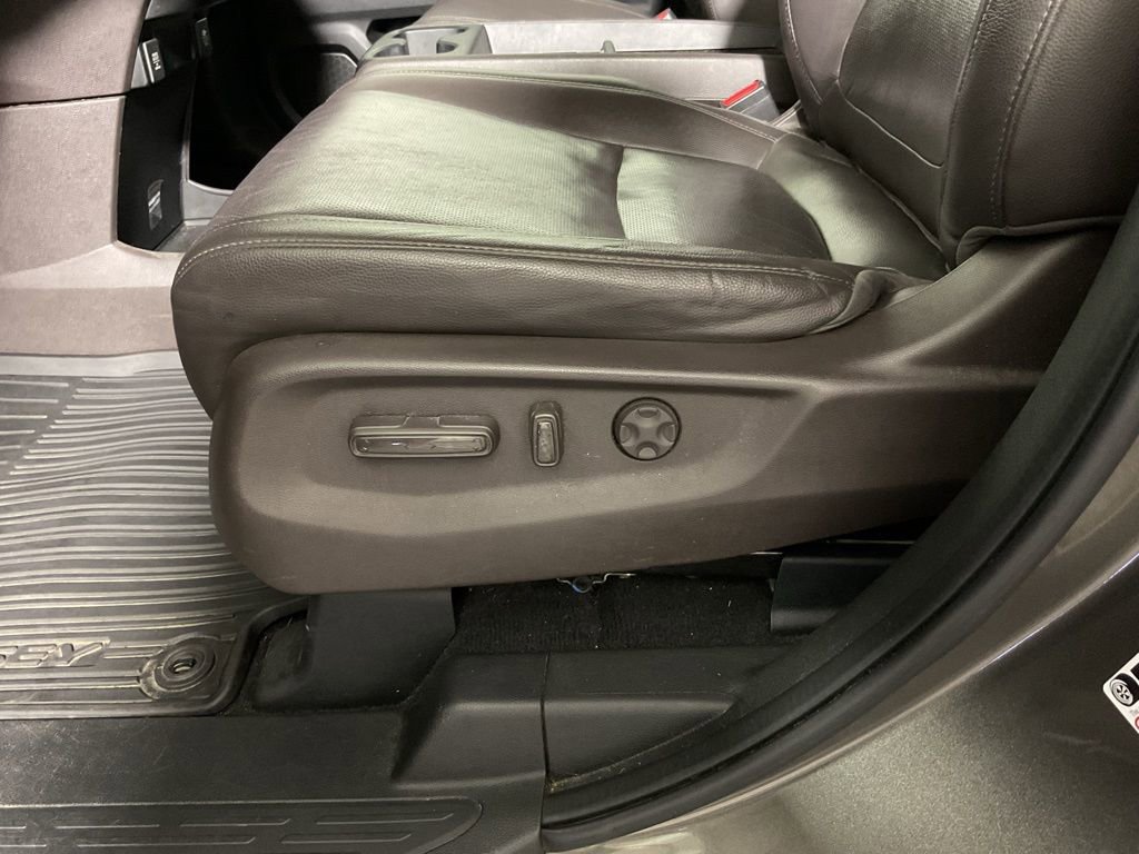 Used 2019 Honda Odyssey Elite image 25