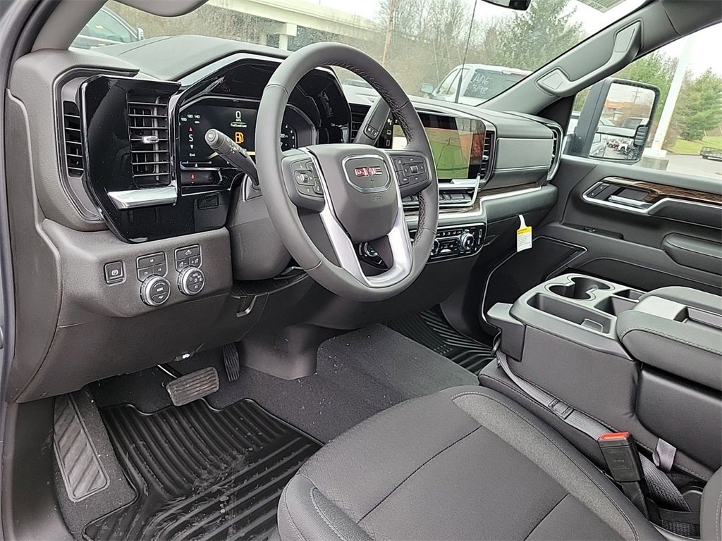 New 2026 GMC Sierra 2500 SLE w/ SLE Value Package; image 17