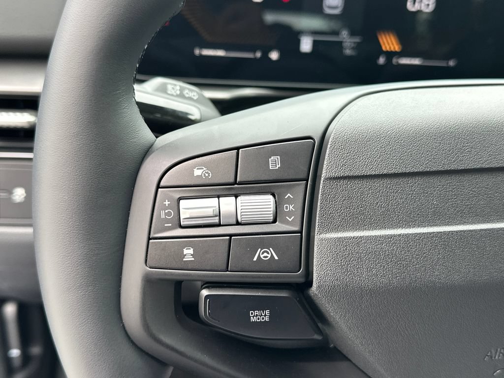 New 2026 Kia Sportage EX FWD image 24