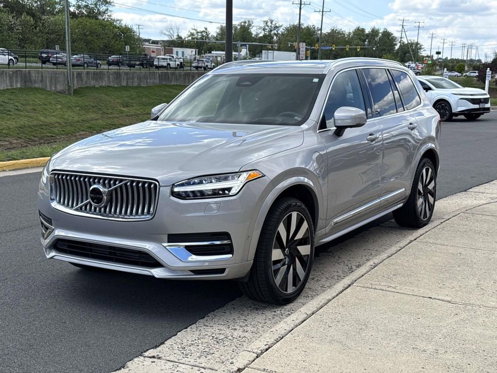 Used 2023 Volvo XC90 T8 Ultimate w/ Protection Package Premier image 21