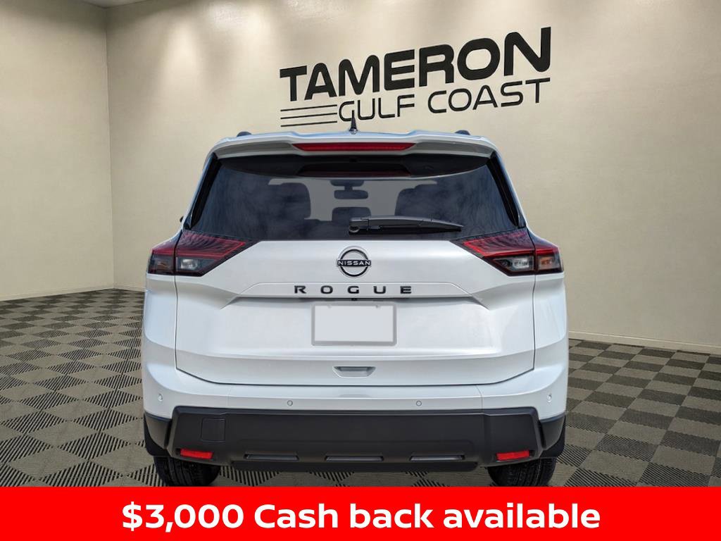 New 2027 Nissan Rogue Dark Armor FWD image 4
