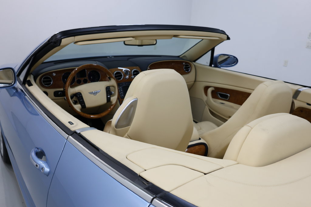 Used 2009 Bentley Continental GTC AWD/4WD image 63