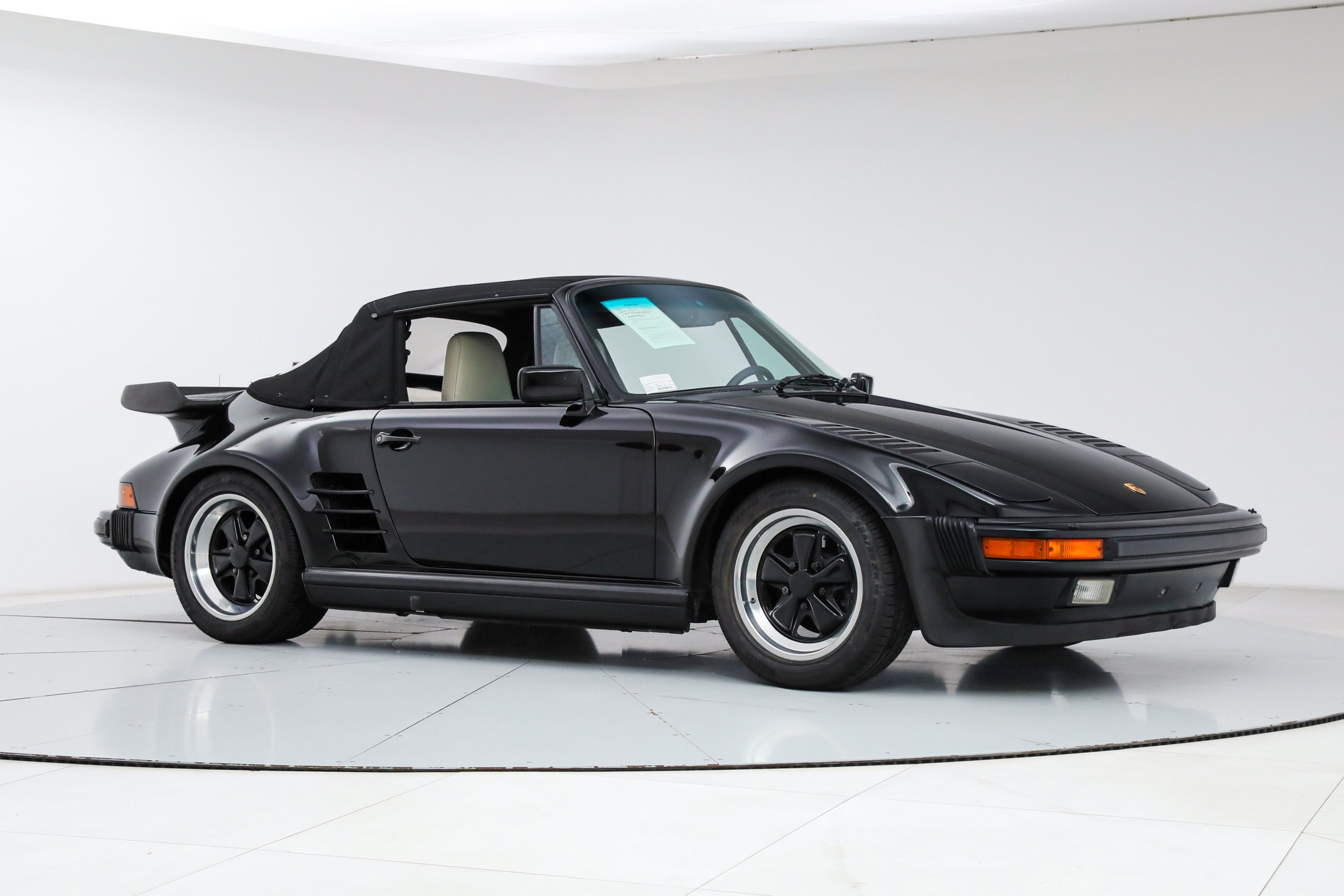 Used 1989 Porsche 911 Turbo Targa RWD image 7