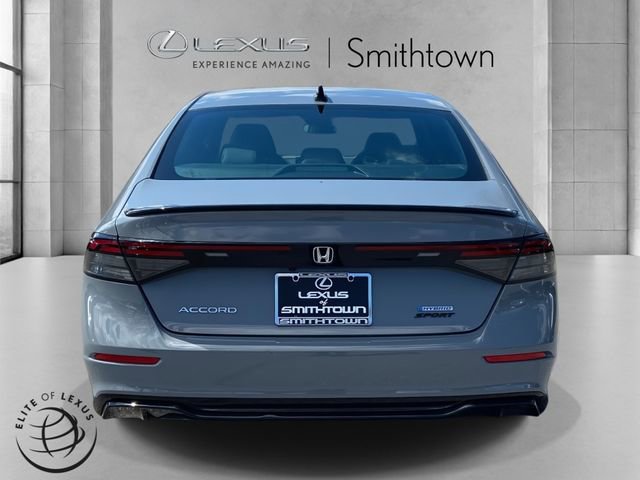 Used 2023 Honda Accord Sport image 6