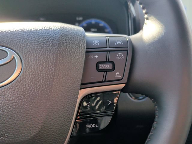 Used 2025 Toyota Camry XLE w/ Premium Plus Package FWD image 19