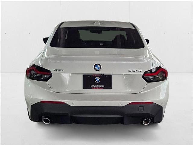 Used 2025 BMW 230i xDrive Coupe w/ Convenience Package image 7