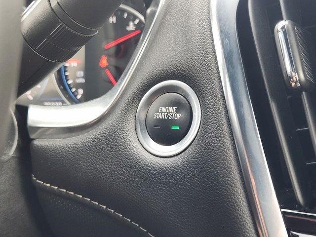 Used 2022 Chevrolet Traverse Premier w/ LPO, Floor Liner Package image 8