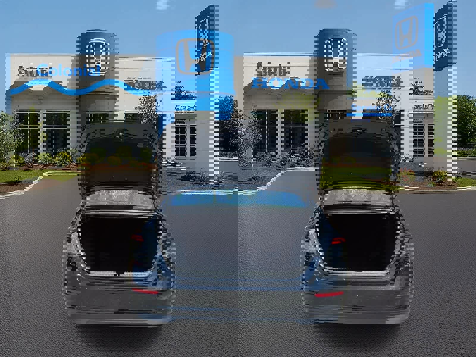 Used 2023 Honda Accord EX image 40