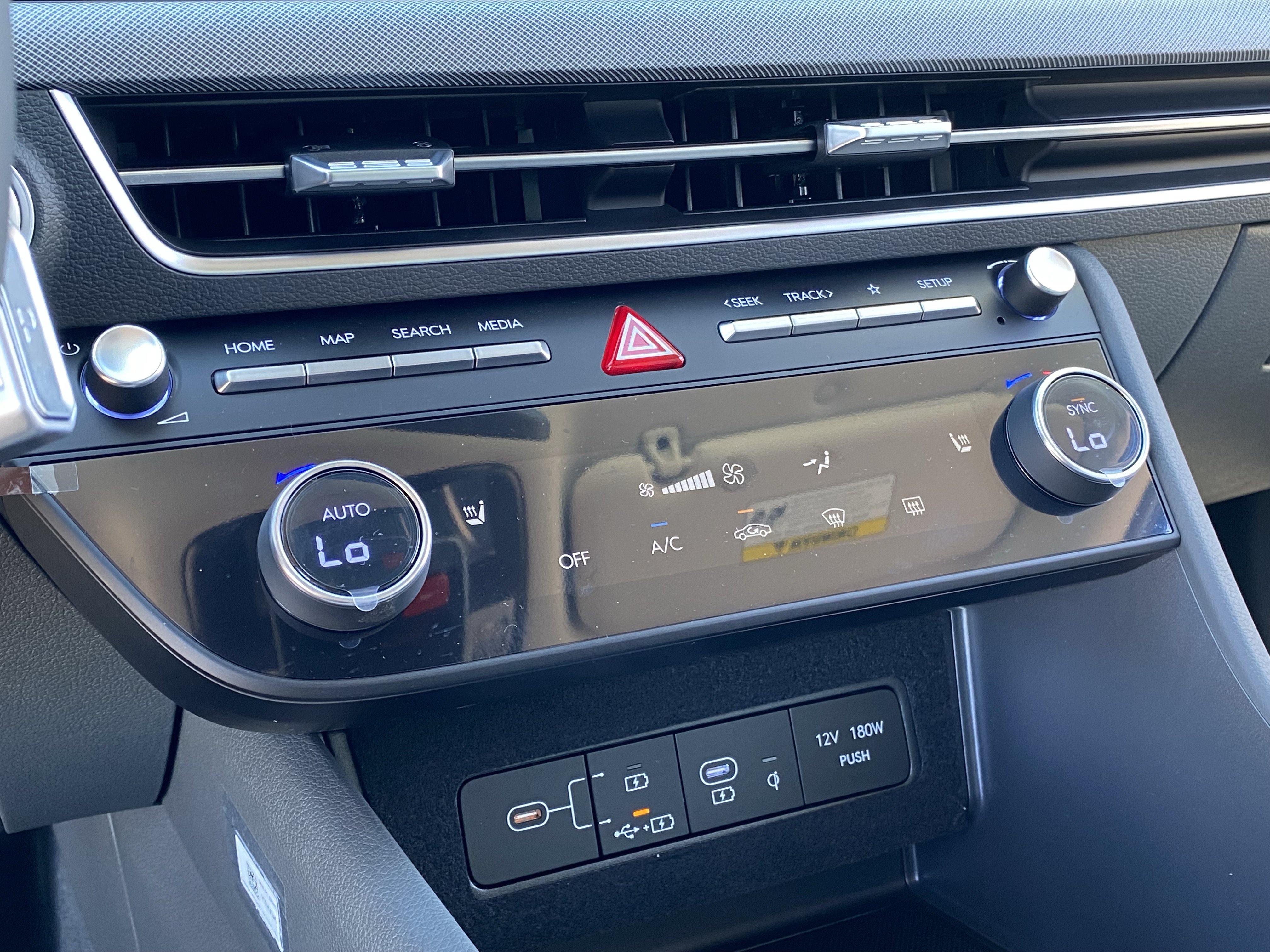 New 2026 Hyundai Sonata SEL FWD image 23