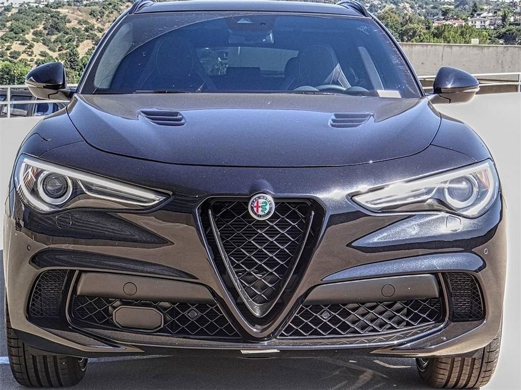 New 2023 Alfa Romeo Stelvio Quadrifoglio image 25