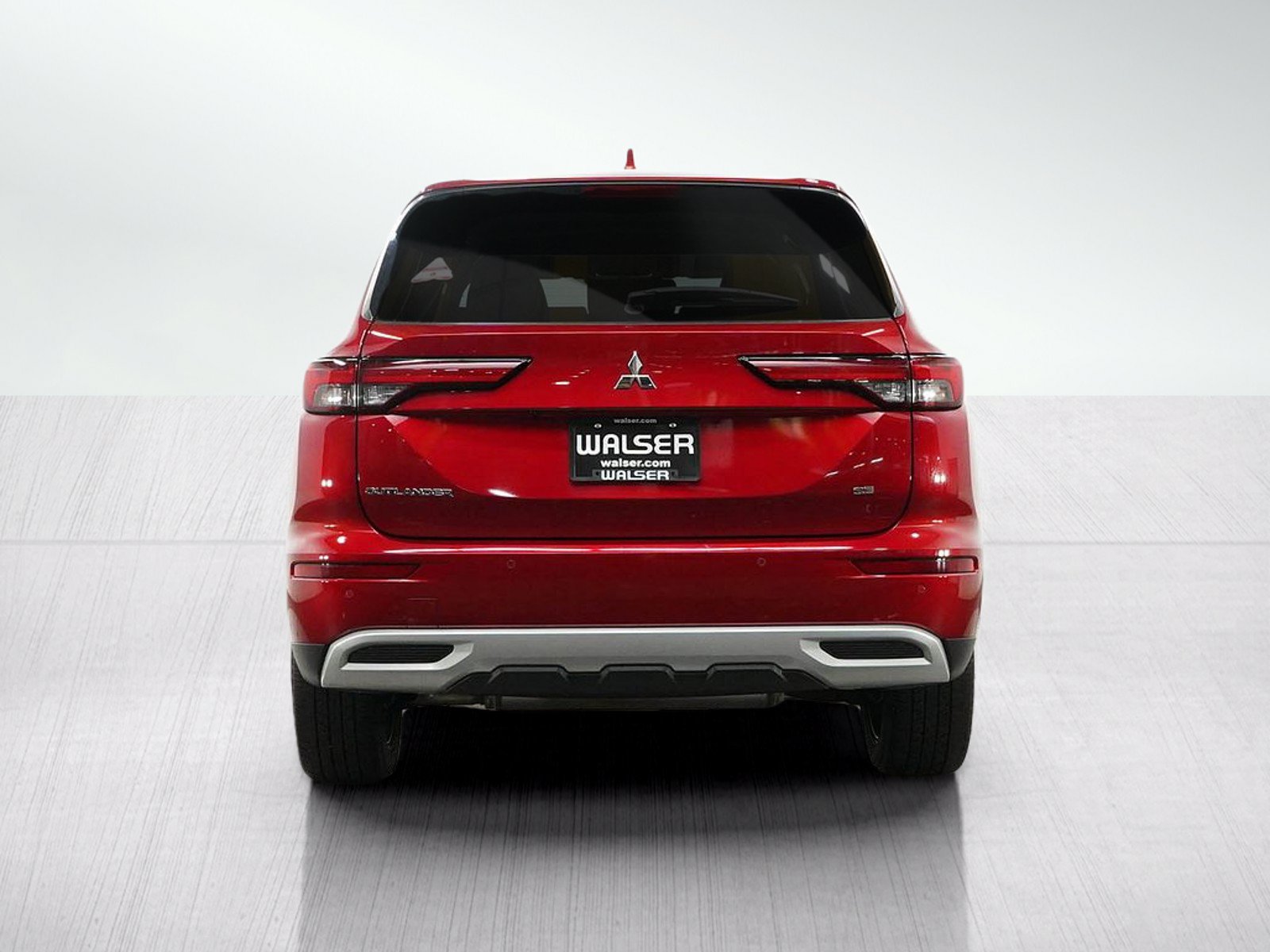 Used 2023 Mitsubishi Outlander SE AWD/4WD image 4