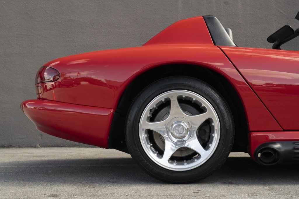 Used 1993 Dodge Viper RT/10 image 74