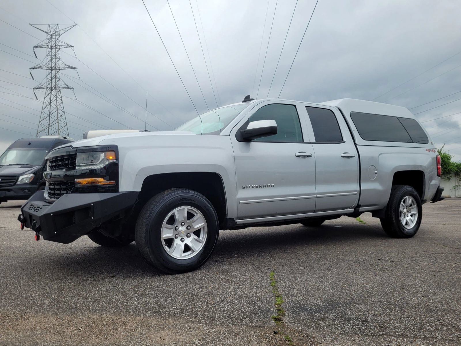 Used 2019 Chevrolet Silverado 1500 LT AWD/4WD image 18