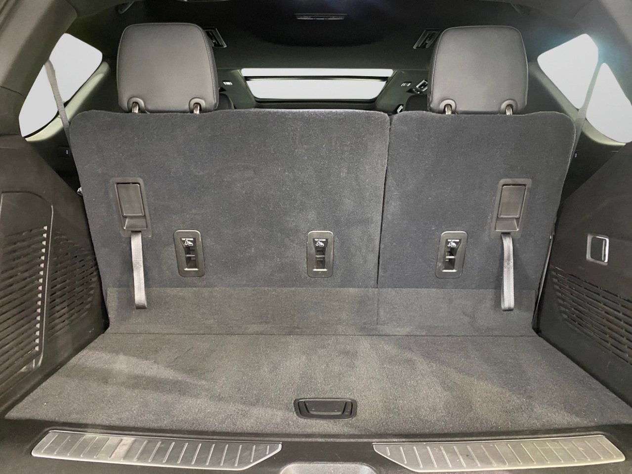 Used 2021 Chevrolet Tahoe Z71 w/ Rear Media and Nav Package image 29