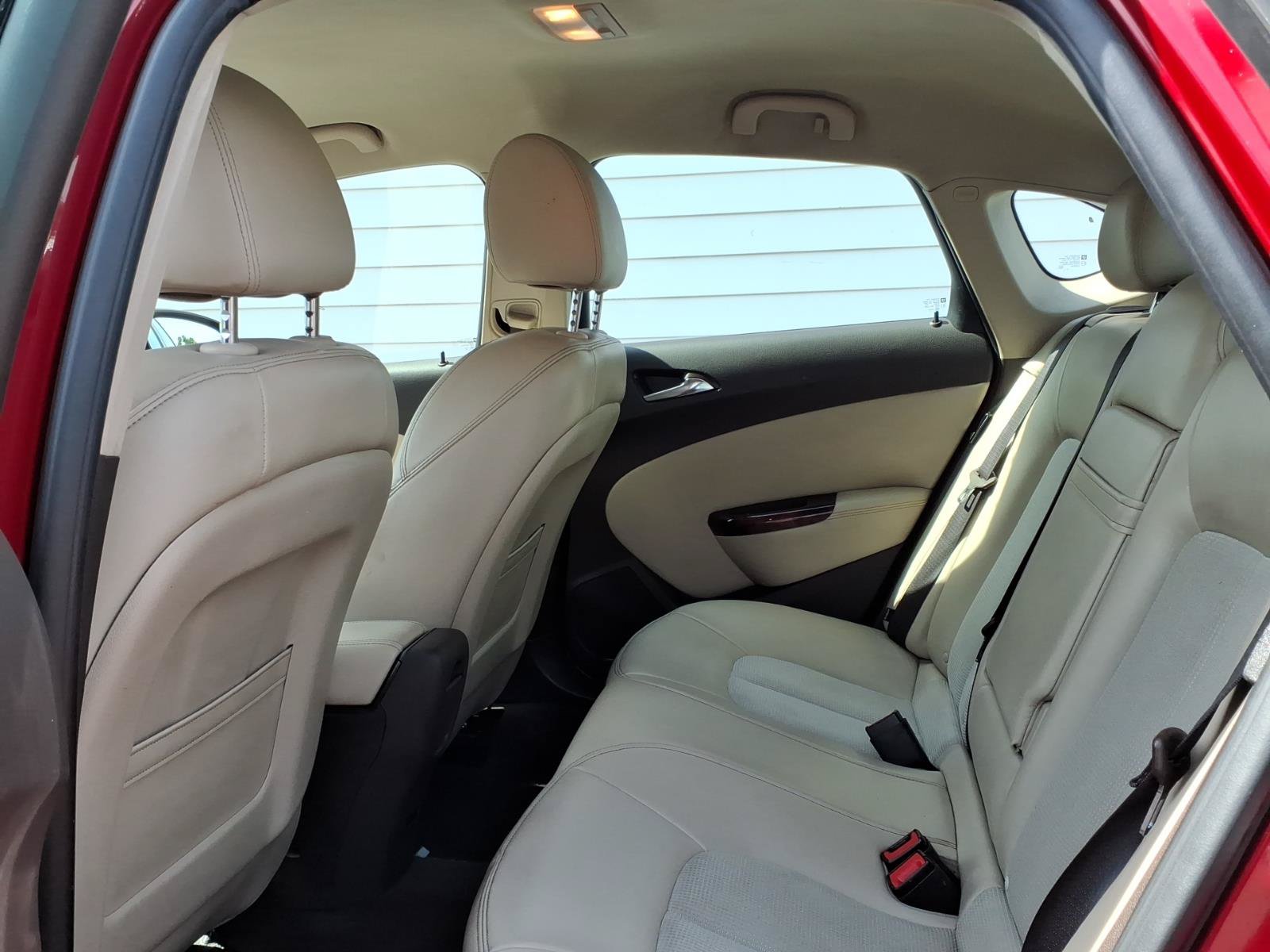Used 2013 Buick Verano FWD image 9