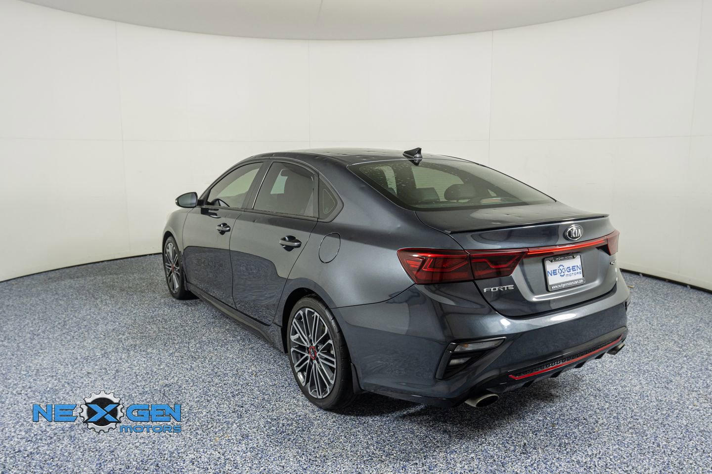 Used 2020 Kia Forte GT FWD image 5