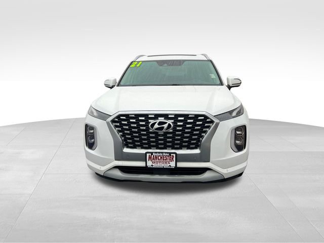 Used 2021 Hyundai Palisade Limited w/ Winter Package AWD/4WD image 2