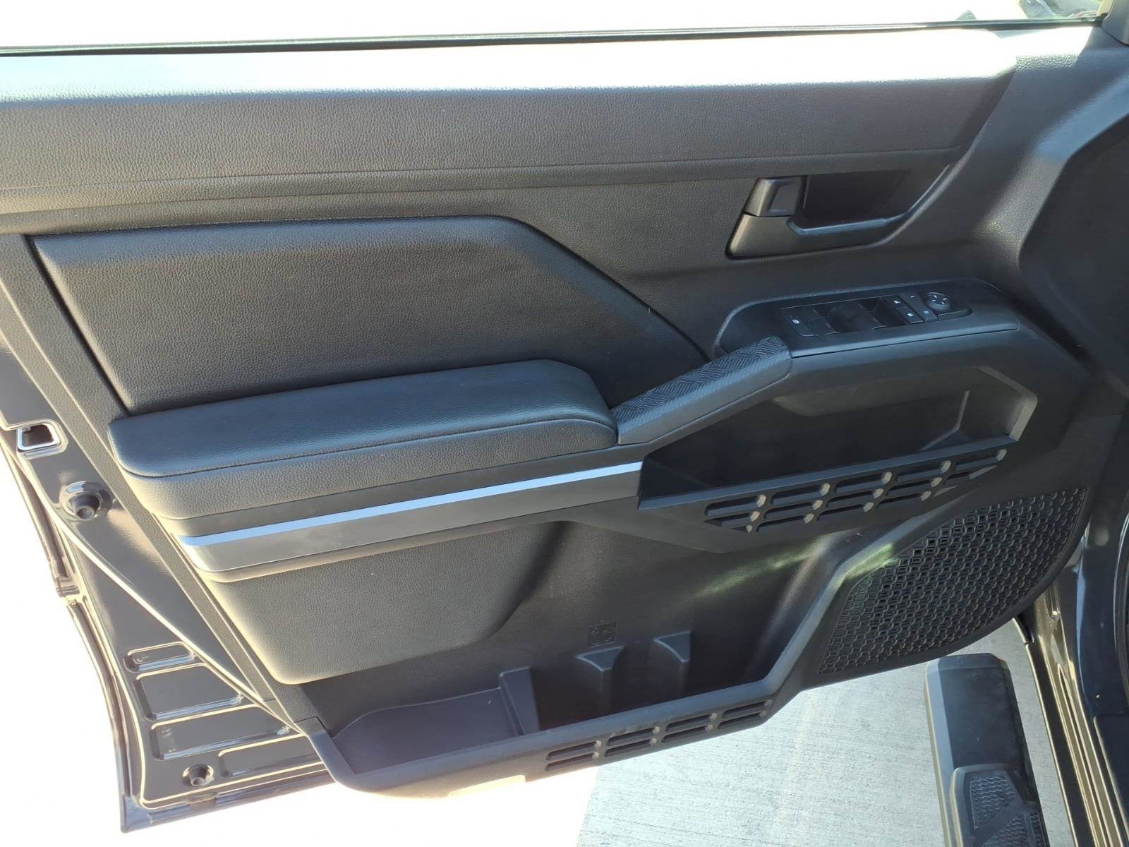 Certified 2025 Toyota Tacoma SR5 w/ SR5 Upgrade Package image 10