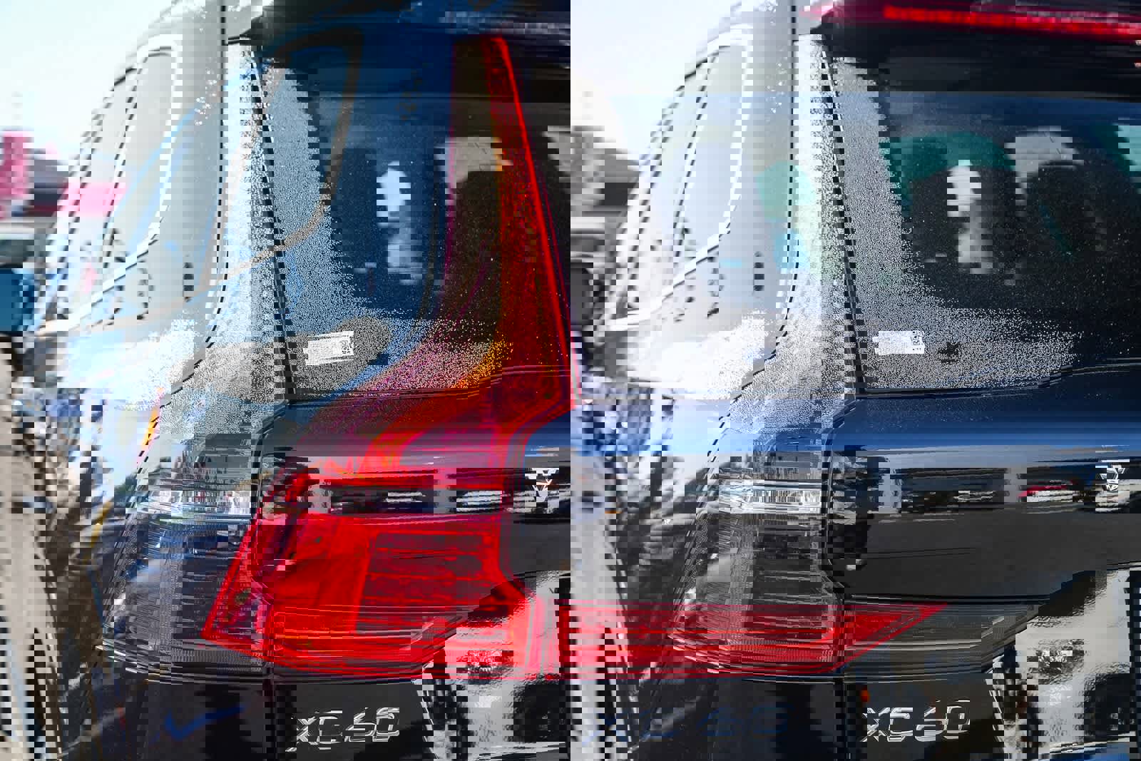 Used 2023 Volvo XC60 B5 Ultimate image 7