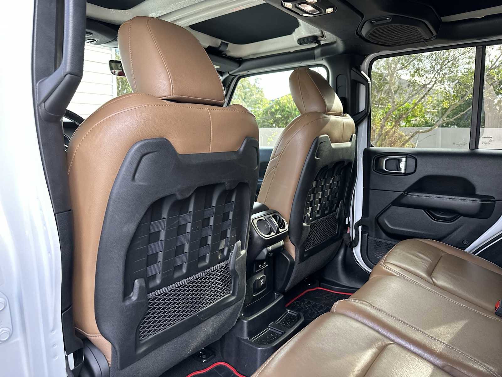 Used 2021 Jeep Wrangler Unlimited Rubicon image 16