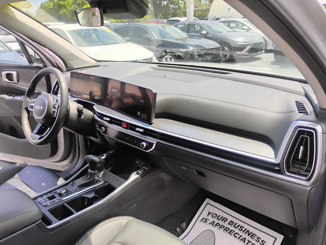 Used 2024 Kia Sorento S w/ Panoramic Sunroof Package FWD image 38