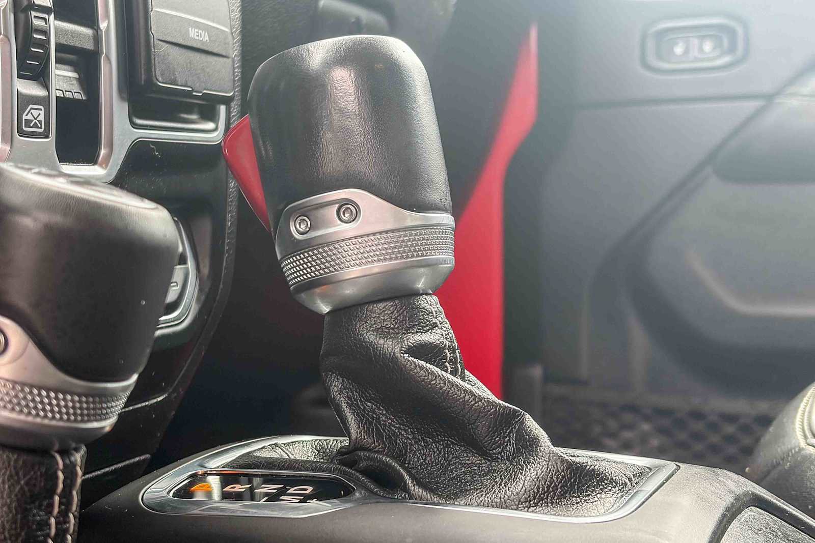 Used 2020 Jeep Gladiator Overland image 21