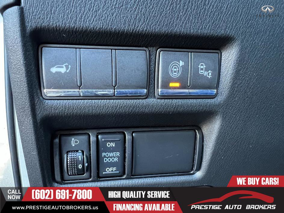 Used 2017 INFINITI QX80 Limited w/ Driver Assistance Package image 24