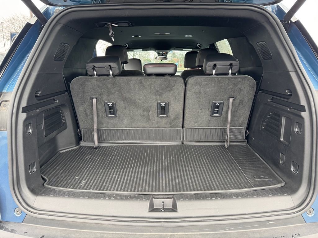 Used 2024 Chevrolet Traverse Z71 image 10