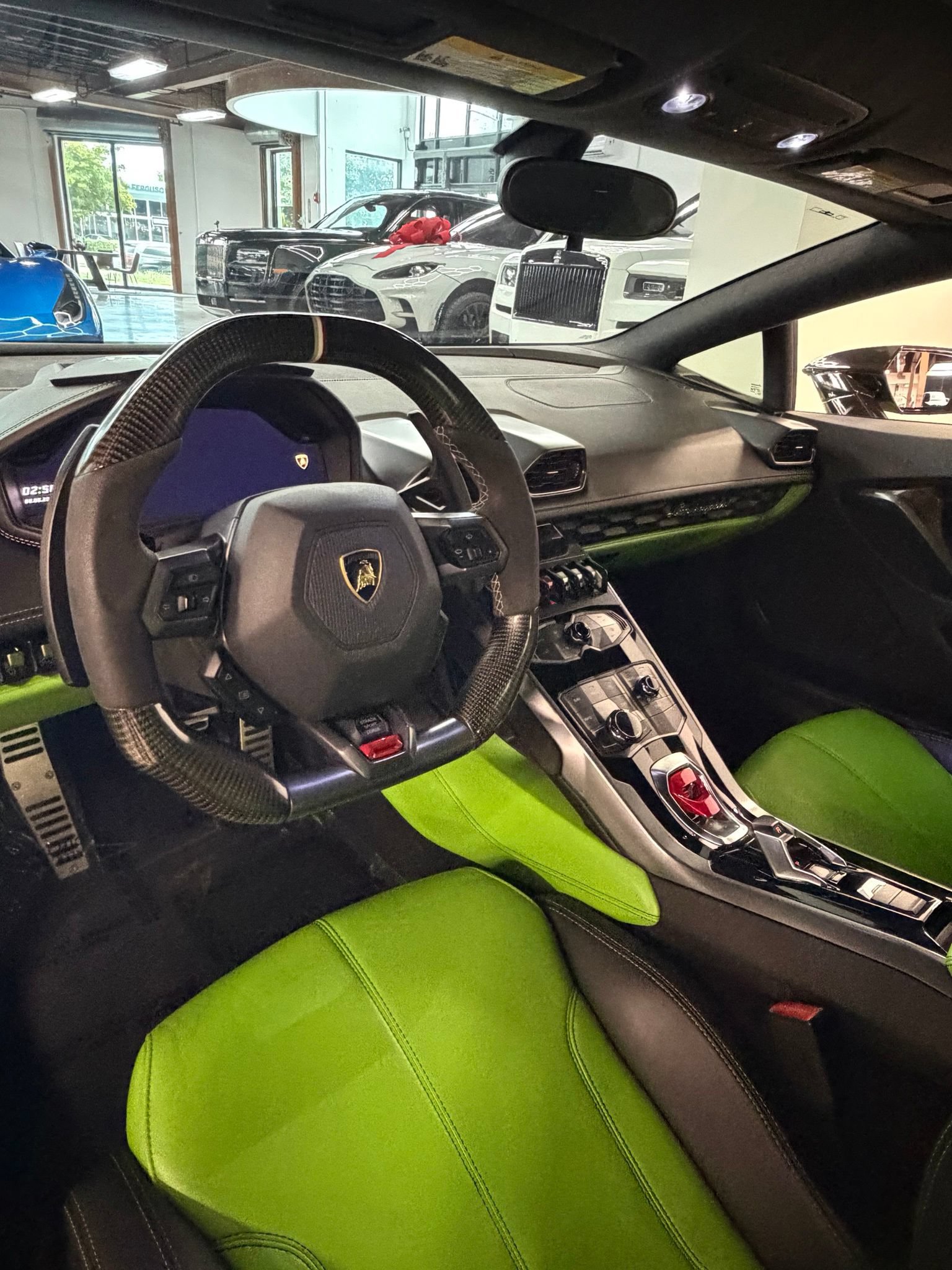 Used 2015 Lamborghini Huracan LP 610-4 AWD/4WD image 11