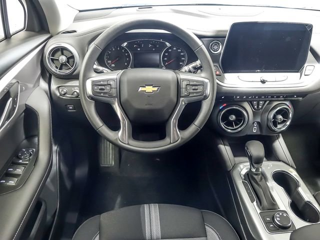 New 2026 Chevrolet Blazer LT image 12