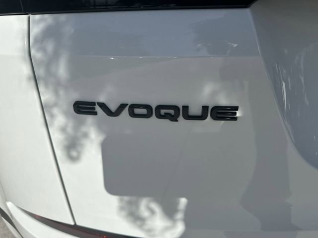 Used 2024 Land Rover Range Rover Evoque S AWD/4WD image 12