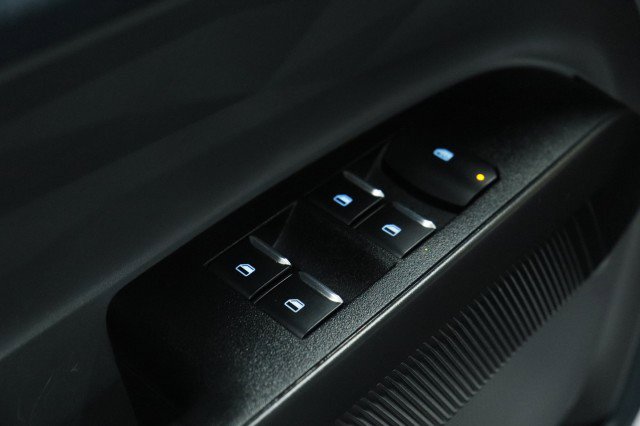 Used 2025 Ford Maverick XL FWD image 20