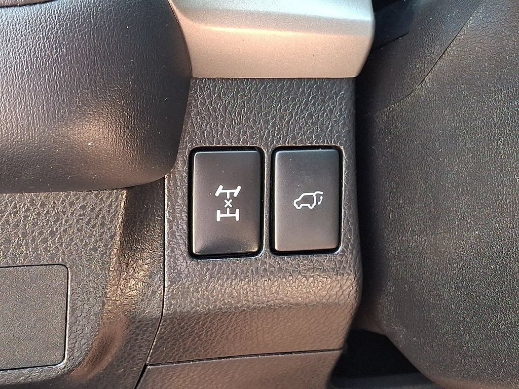 Used 2017 Toyota RAV4 Limited w/ All Weather Liner Package AWD/4WD image 29
