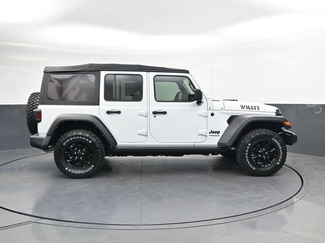 Used 2022 Jeep Wrangler Unlimited Sport AWD/4WD image 3