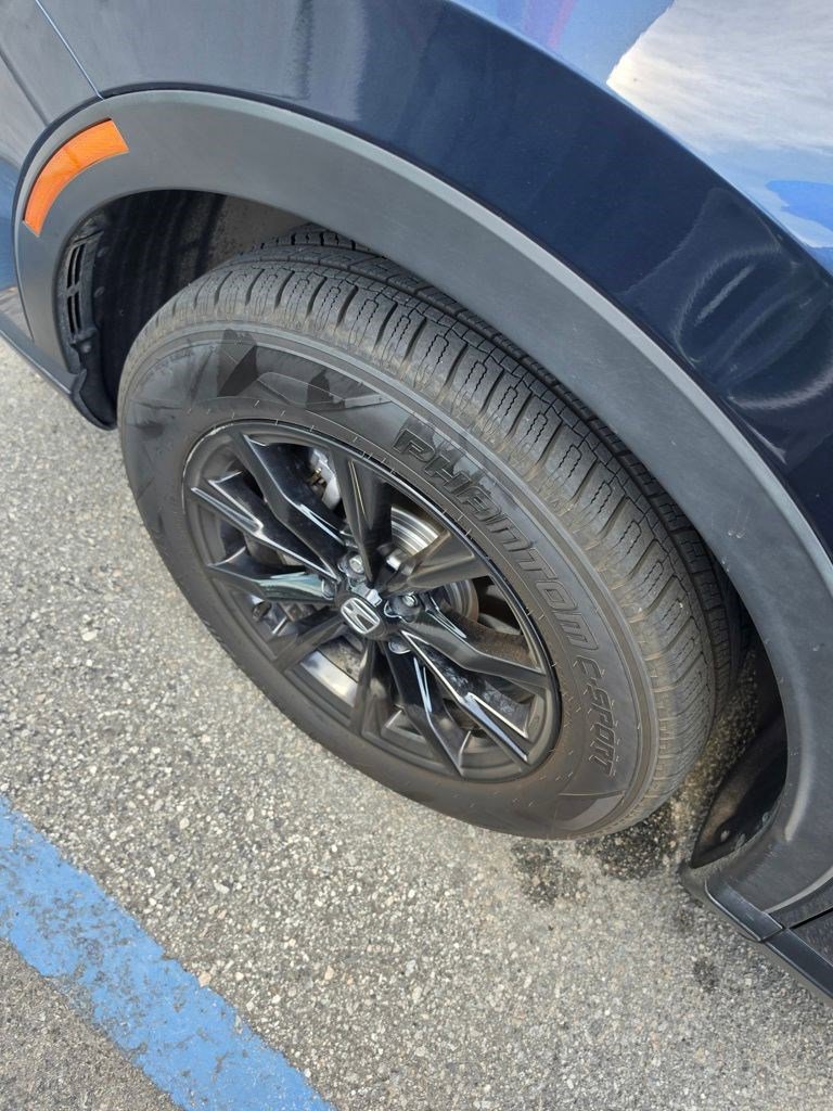 Used 2025 Honda CR-V Sport-L image 5