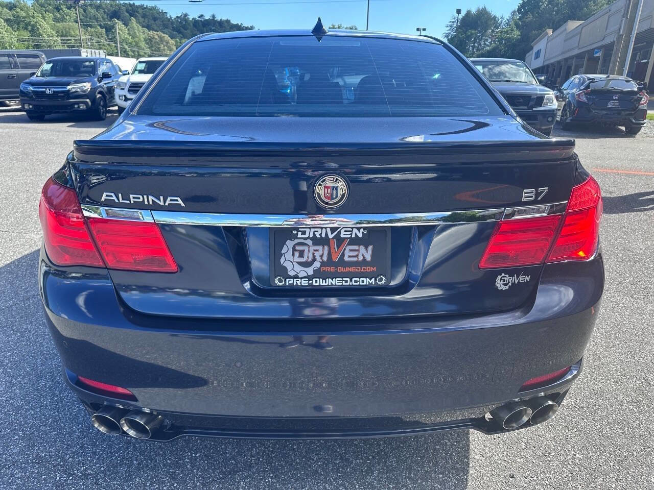 Used 2012 BMW ALPINA B7 xDrive LWB image 8