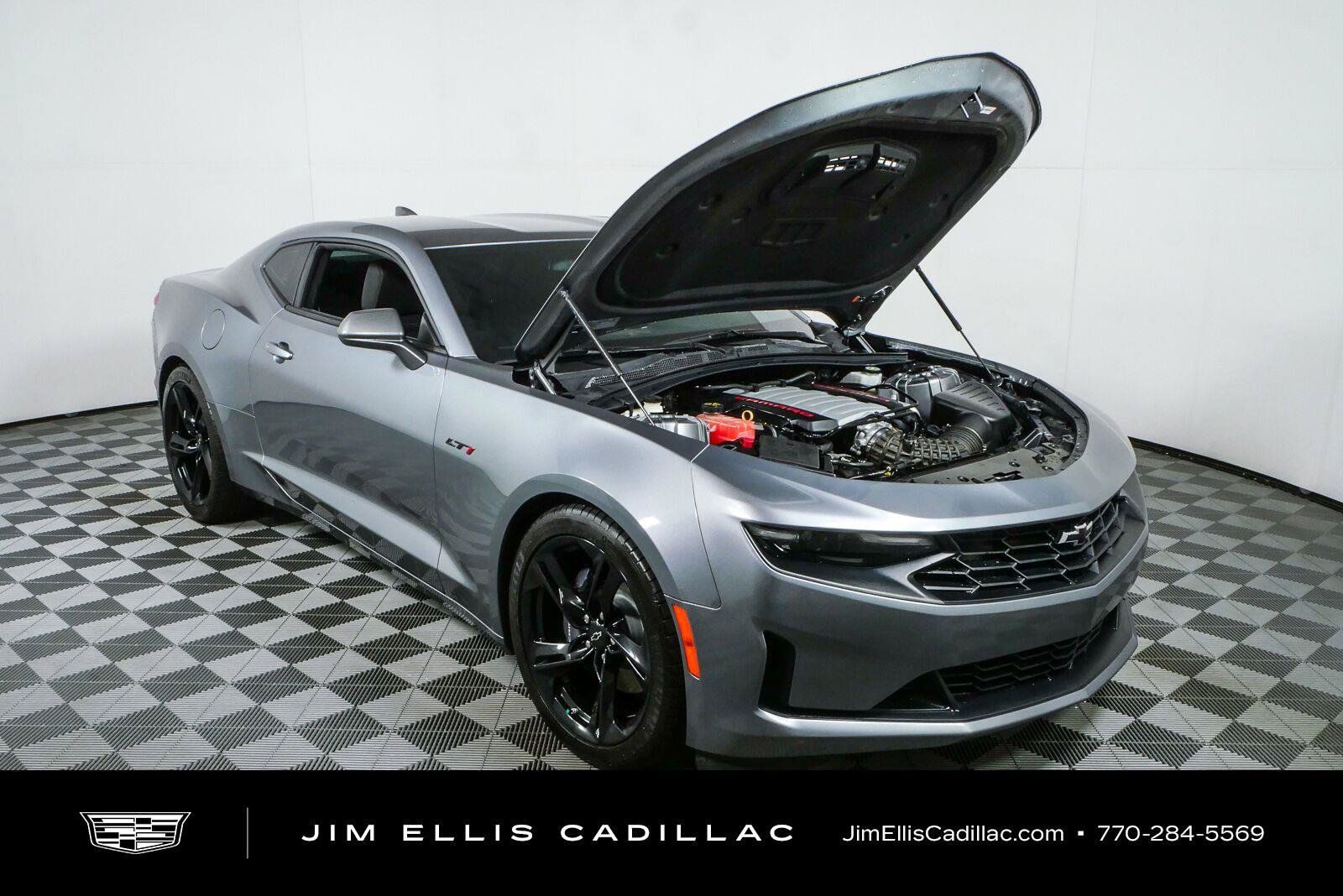 Used 2021 Chevrolet Camaro LT RWD image 29