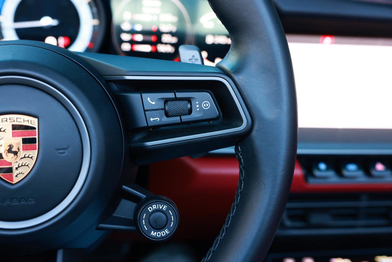 Used 2020 Porsche 911 Carrera S w/ Sport Package image 29