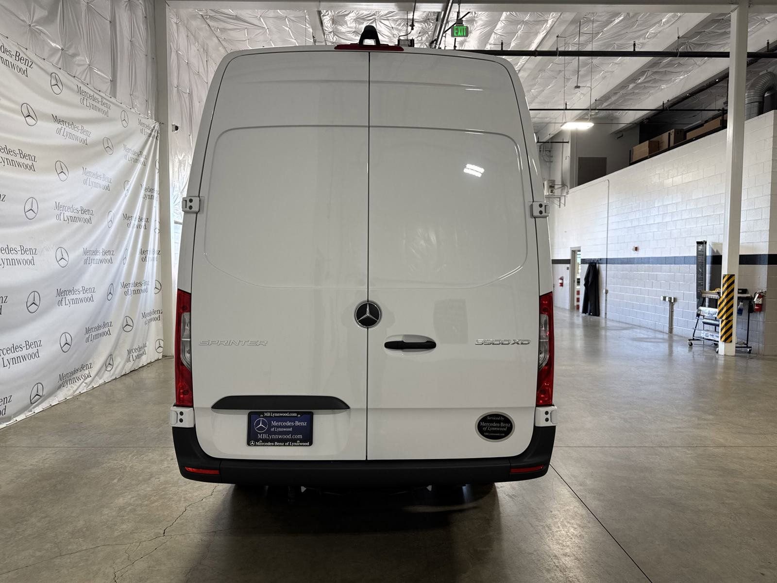 New 2025 Mercedes-Benz Sprinter 3500 image 6