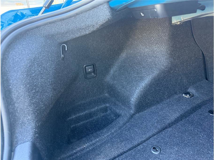 Used 2017 BMW M2 RWD image 41