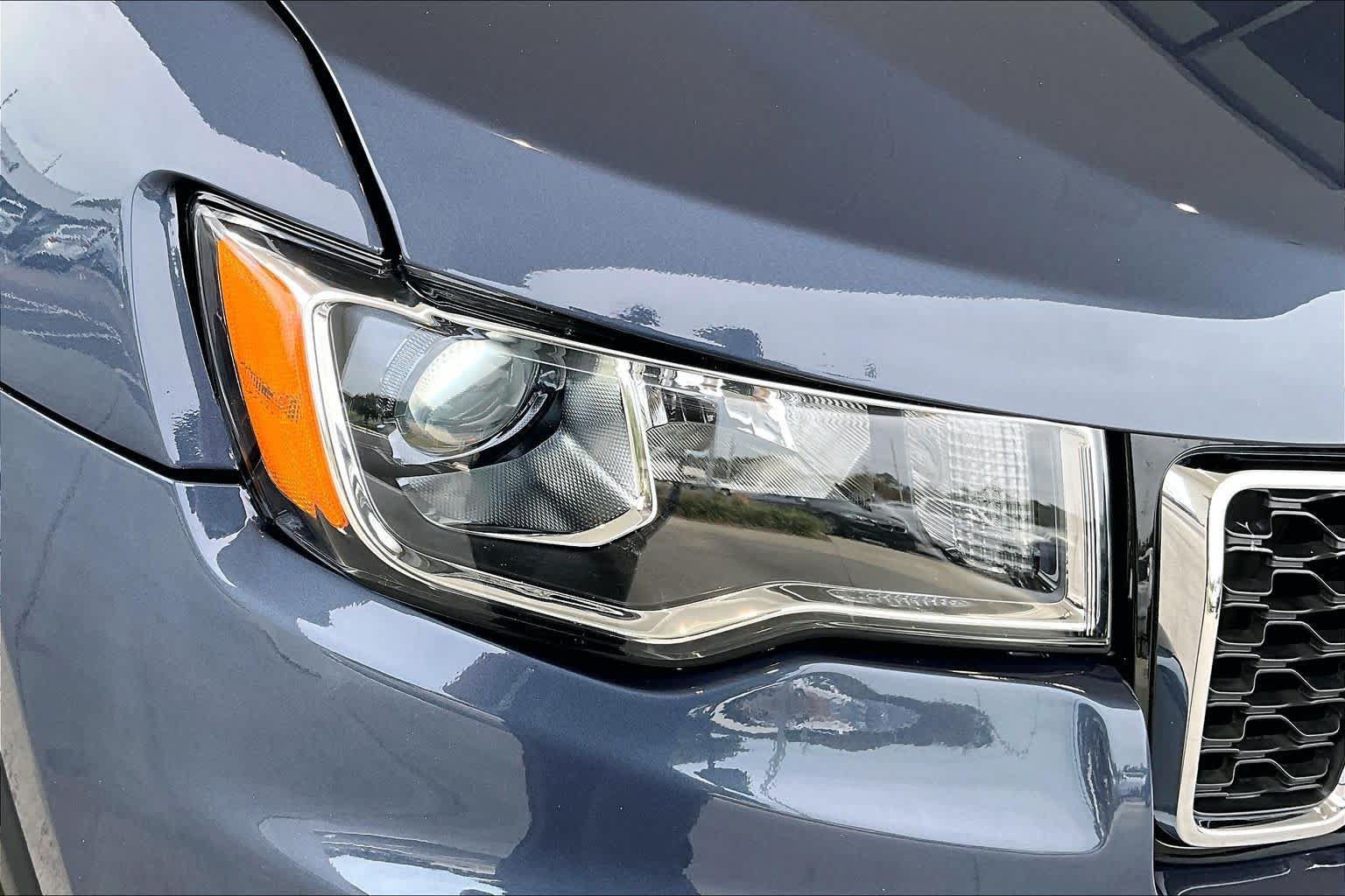 Used 2021 Jeep Grand Cherokee Limited RWD image 26
