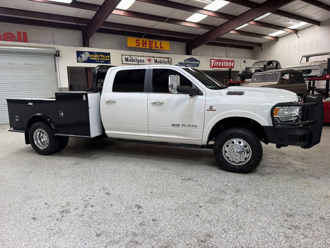 Used 2020 RAM 3500 Limited AWD/4WD image 10