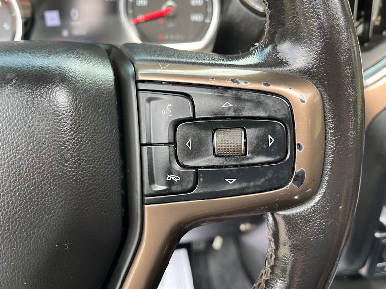 Used 2020 Chevrolet Silverado 3500 High Country w/ Technology Package image 16