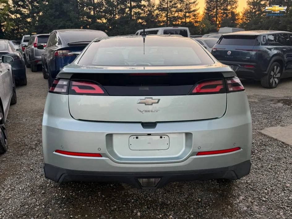 Used 2013 Chevrolet Volt Premium w/ Premium Trim Package FWD image 6