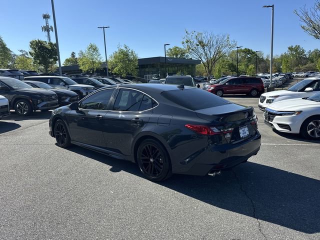 Used 2026 Toyota Camry SE FWD image 5