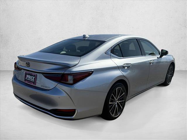 Used 2025 Lexus ES 300h w/ Premium Package image 5